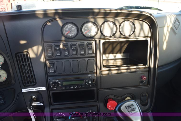 image for item E6153 2012 International ProStar winch truck