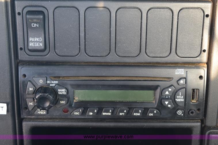 image for item E6153 2012 International ProStar winch truck