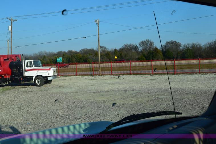 image for item E6153 2012 International ProStar winch truck