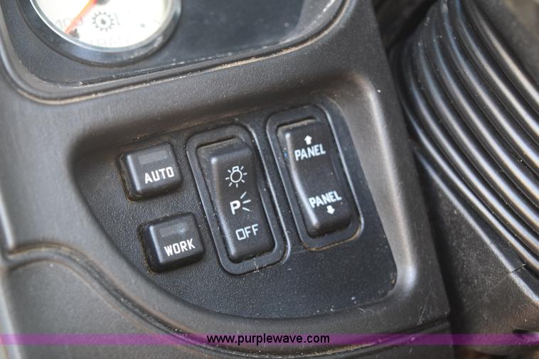 image for item E6153 2012 International ProStar winch truck