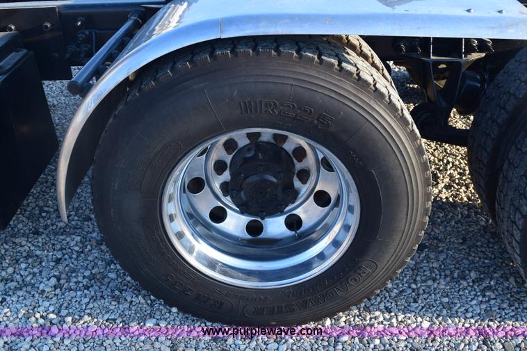 image for item E6153 2012 International ProStar winch truck