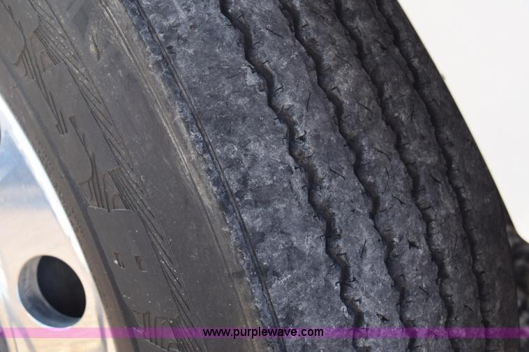 image for item E6153 2012 International ProStar winch truck