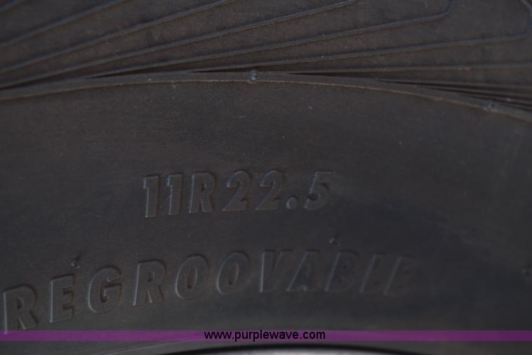 image for item E6153 2012 International ProStar winch truck