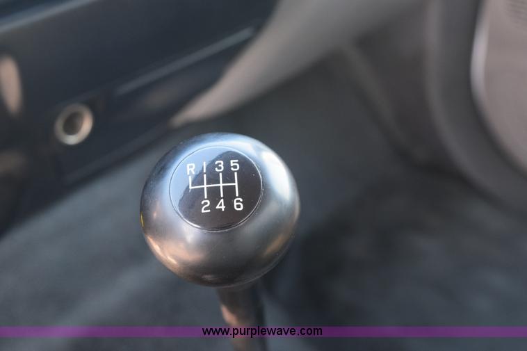 image for item E6155 2000 Ford F750 vacuum truck