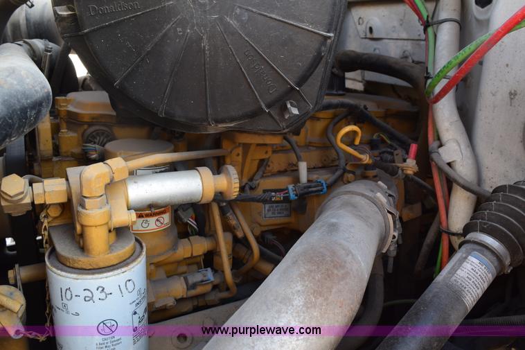 image for item E6155 2000 Ford F750 vacuum truck