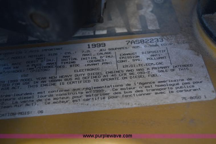 image for item E6155 2000 Ford F750 vacuum truck