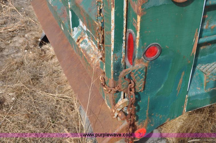 image for item F2196 Crysteel Tipper series dump bed