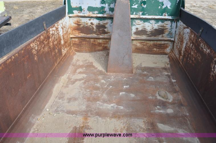 image for item F2196 Crysteel Tipper series dump bed