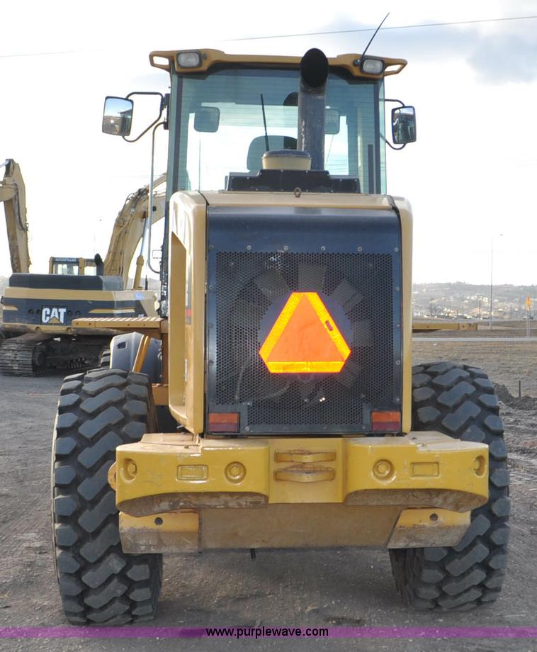 image for item F2198 2005 Caterpillar 930G wheel loader