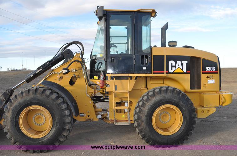 image for item F2198 2005 Caterpillar 930G wheel loader