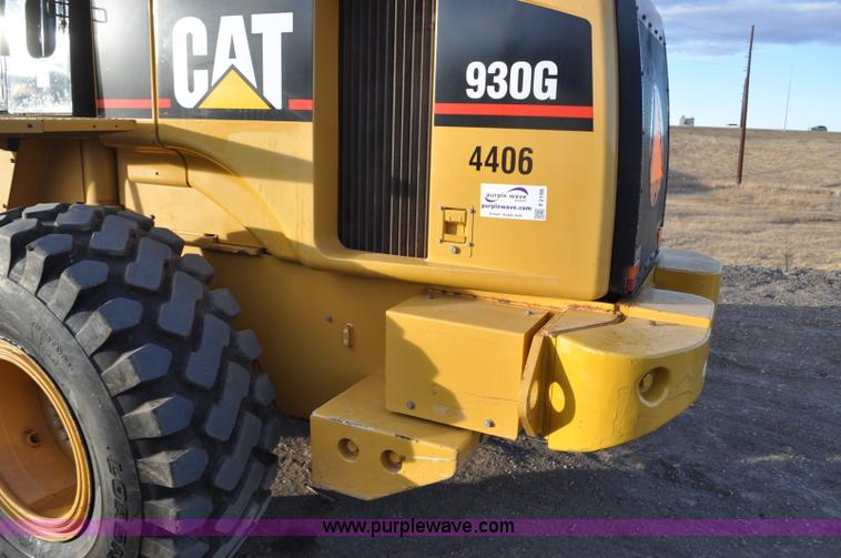 image for item F2198 2005 Caterpillar 930G wheel loader