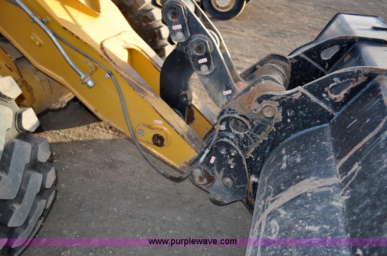 image for item F2198 2005 Caterpillar 930G wheel loader