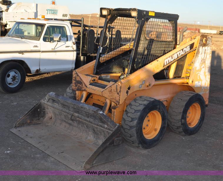 image for item F2201 1997 Mustang 2070 skid steer