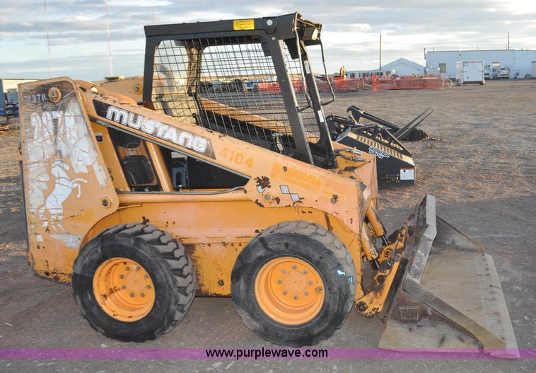 image for item F2201 1997 Mustang 2070 skid steer