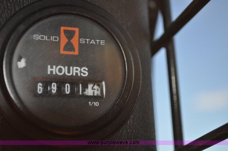 image for item F2201 1997 Mustang 2070 skid steer