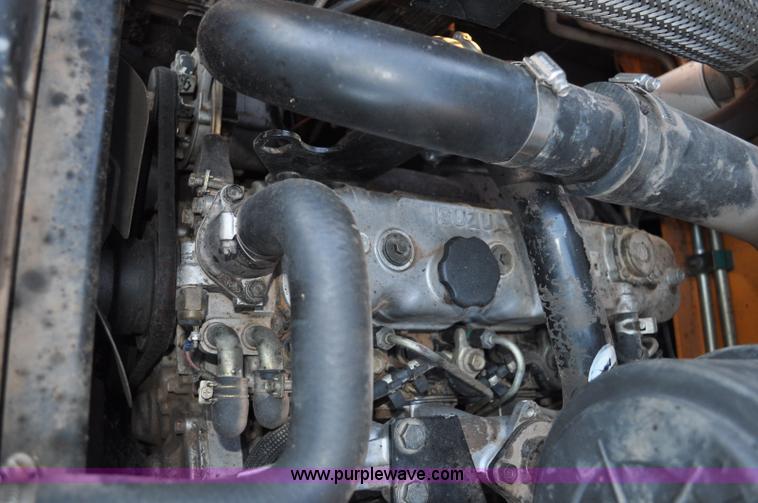 image for item F2201 1997 Mustang 2070 skid steer