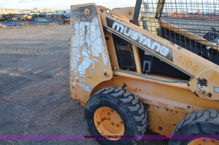 image for item F2201 1997 Mustang 2070 skid steer