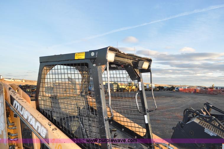 image for item F2201 1997 Mustang 2070 skid steer