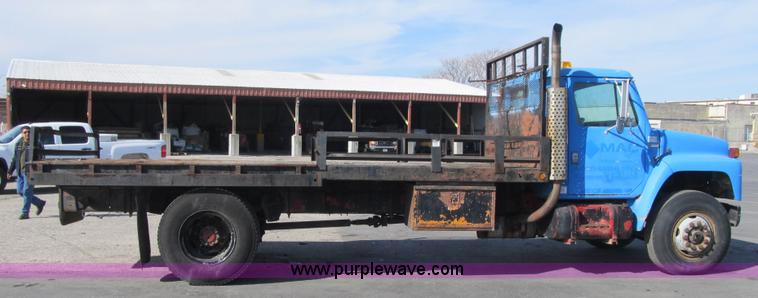 image for item F8962 1979 International 1954 flatbed truck