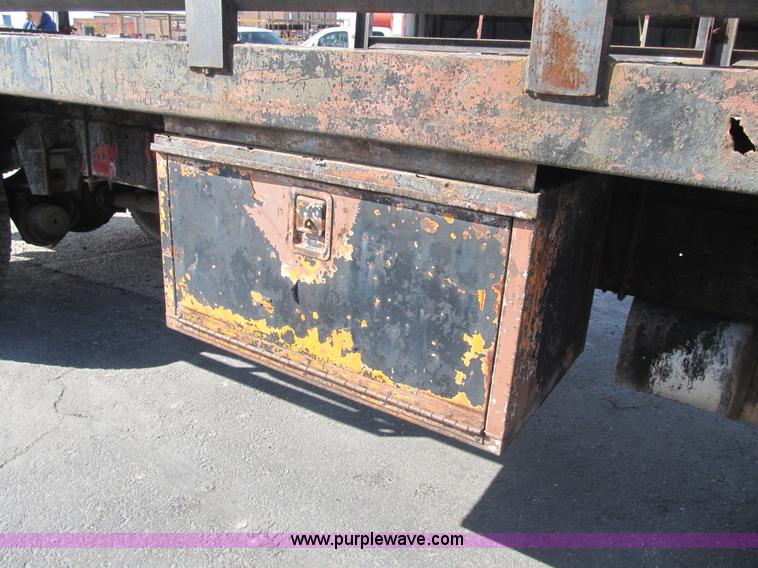 image for item F8962 1979 International 1954 flatbed truck