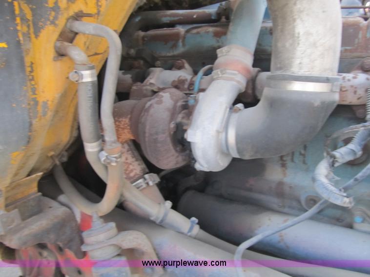 image for item F8962 1979 International 1954 flatbed truck