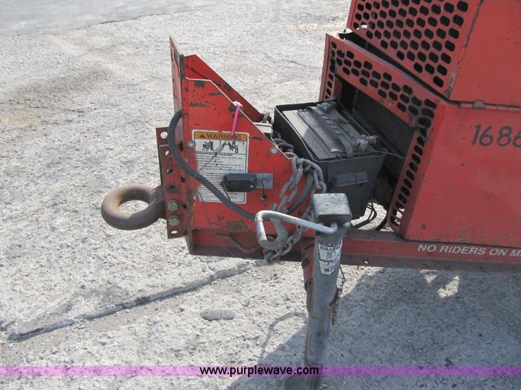 image for item F8963 2005 Crafco Super Shot SS125 melter applicator