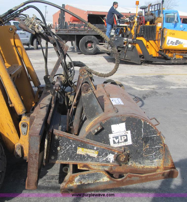 image for item F8967 2004 Coneqtec Universal AP1000 cold planer