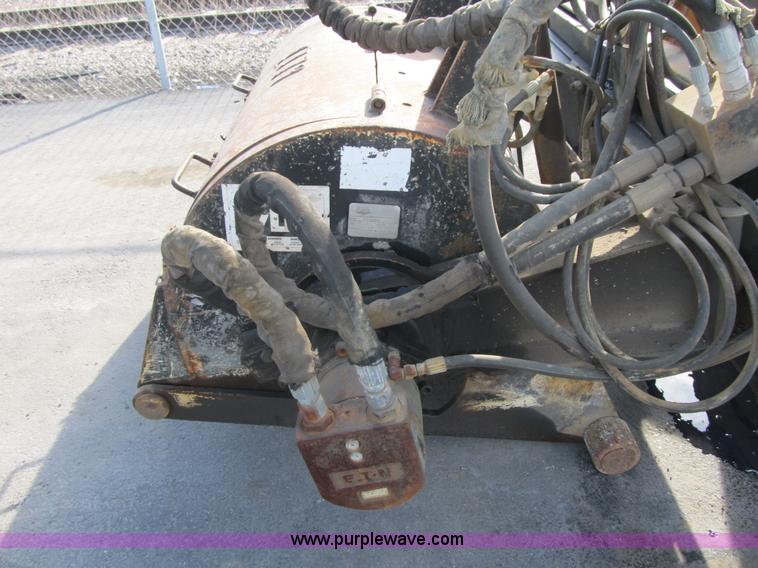 image for item F8967 2004 Coneqtec Universal AP1000 cold planer