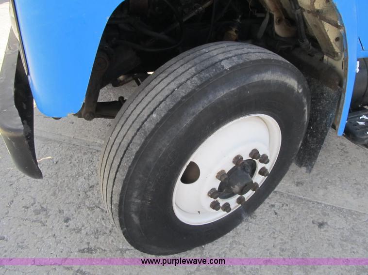 image for item F8969 1985 International 1954 dump truck