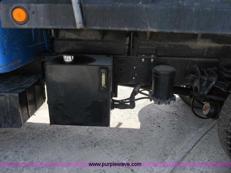 image for item F8969 1985 International 1954 dump truck