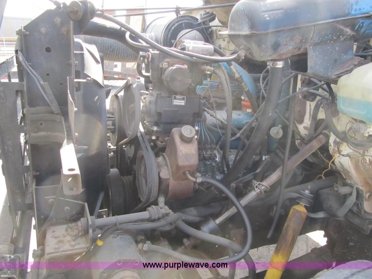 image for item F8969 1985 International 1954 dump truck