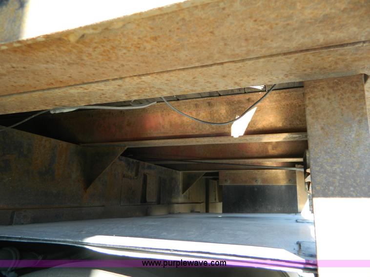 image for item H2268 Ustc M21-8 boom crane