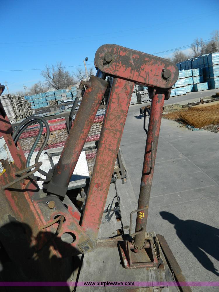 image for item H2268 Ustc M21-8 boom crane