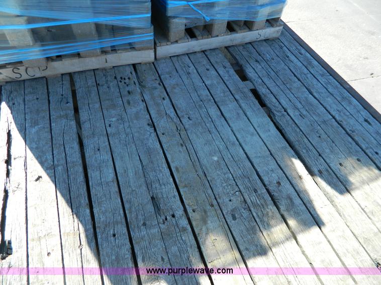 image for item H2268 Ustc M21-8 boom crane