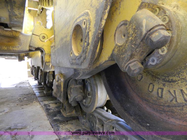 image for item H2275 1998 Caterpillar D8R dozer