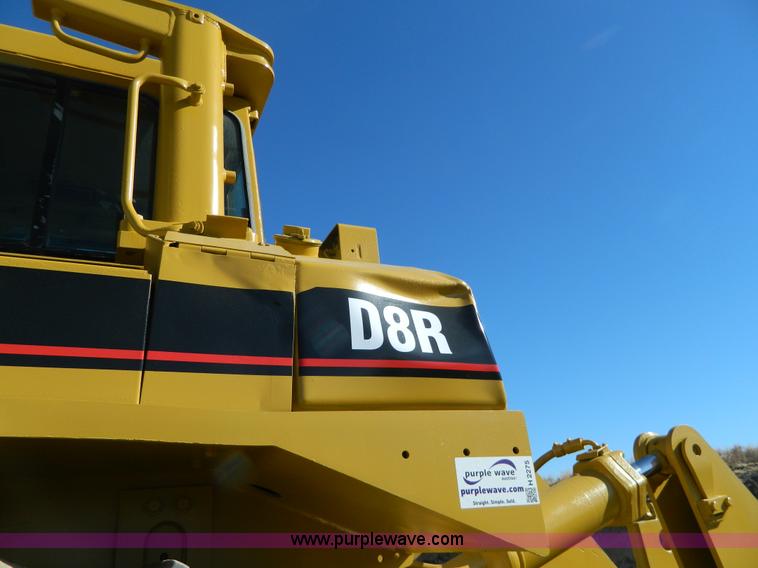 image for item H2275 1998 Caterpillar D8R dozer