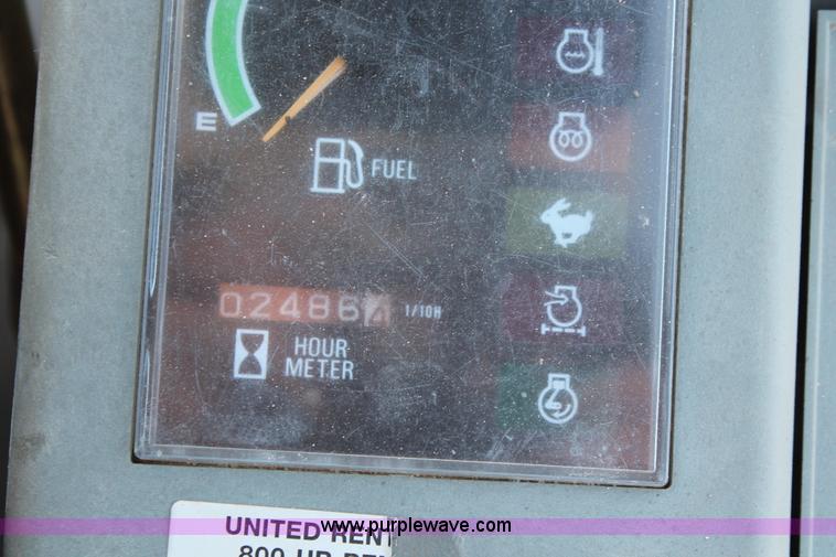 image for item H5936 2007 Takeuchi TB125 compact excavator