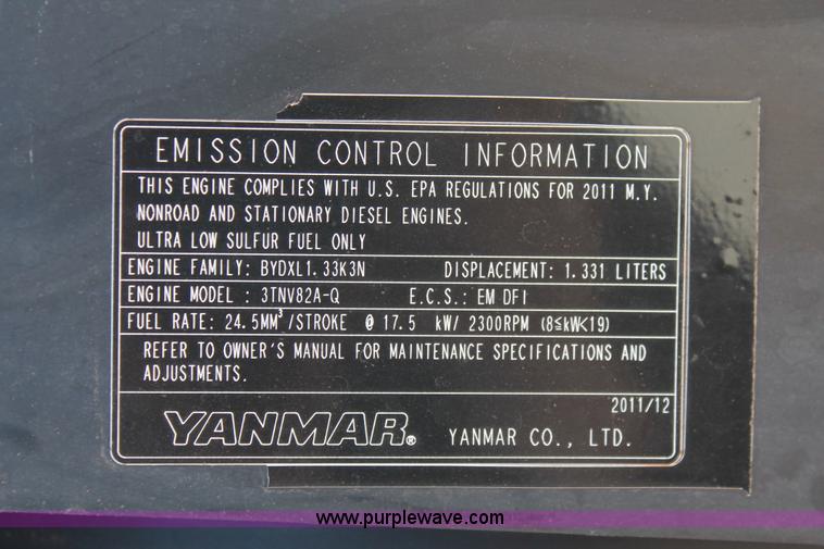 image for item H5936 2007 Takeuchi TB125 compact excavator