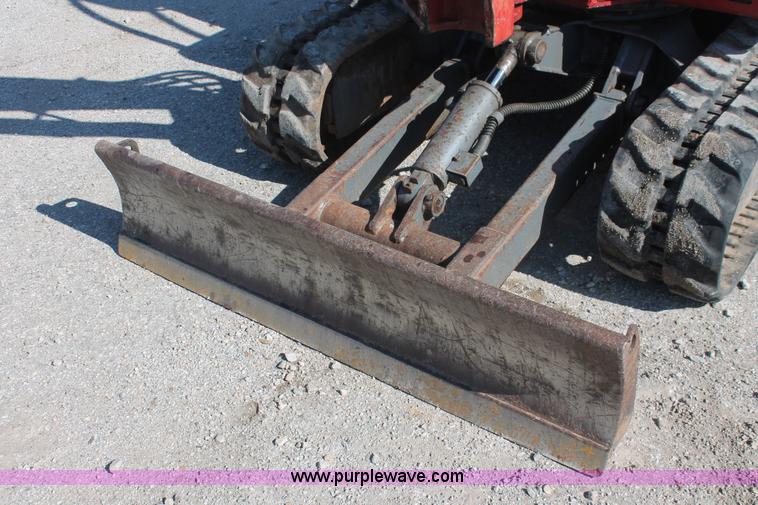 image for item H5936 2007 Takeuchi TB125 compact excavator