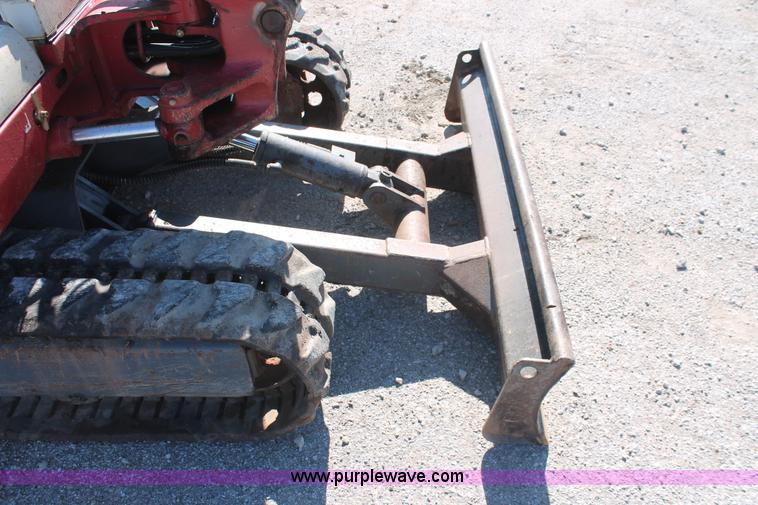 image for item H5936 2007 Takeuchi TB125 compact excavator