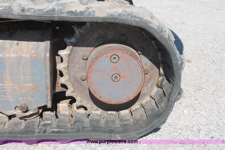 image for item H5936 2007 Takeuchi TB125 compact excavator