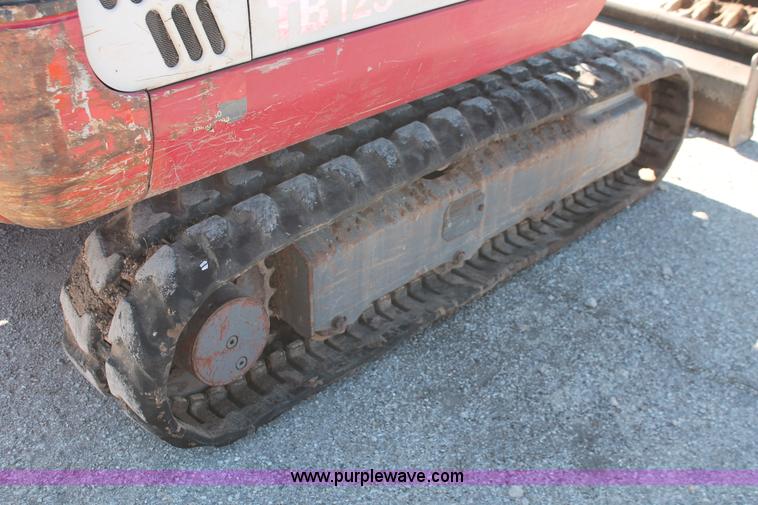 image for item H5936 2007 Takeuchi TB125 compact excavator