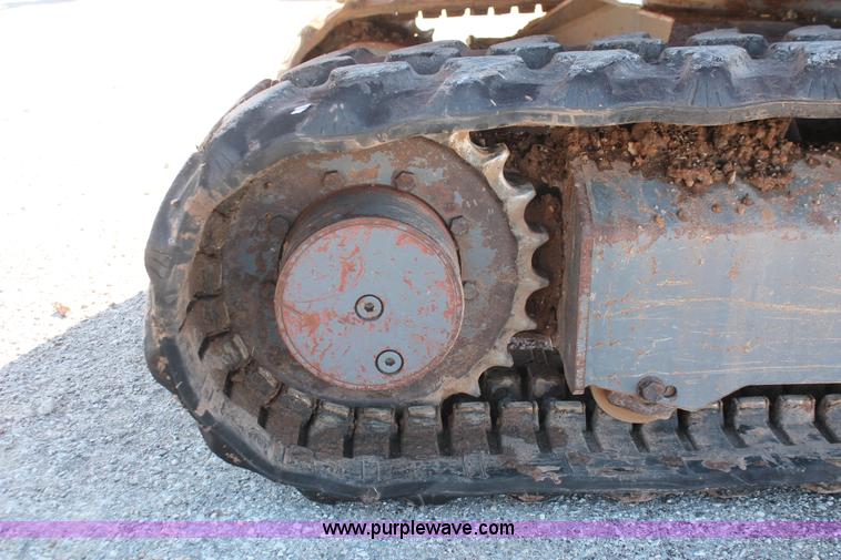 image for item H5936 2007 Takeuchi TB125 compact excavator