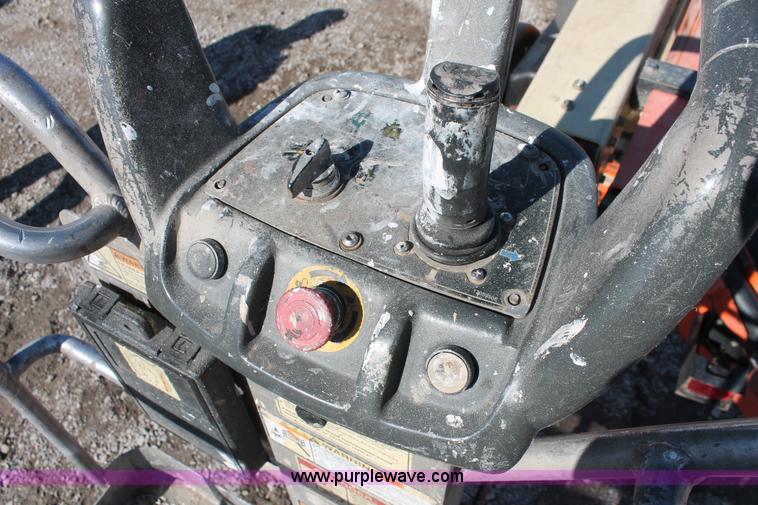 image for item H5938 2007 JLG T350 Tow-Pro boom lift