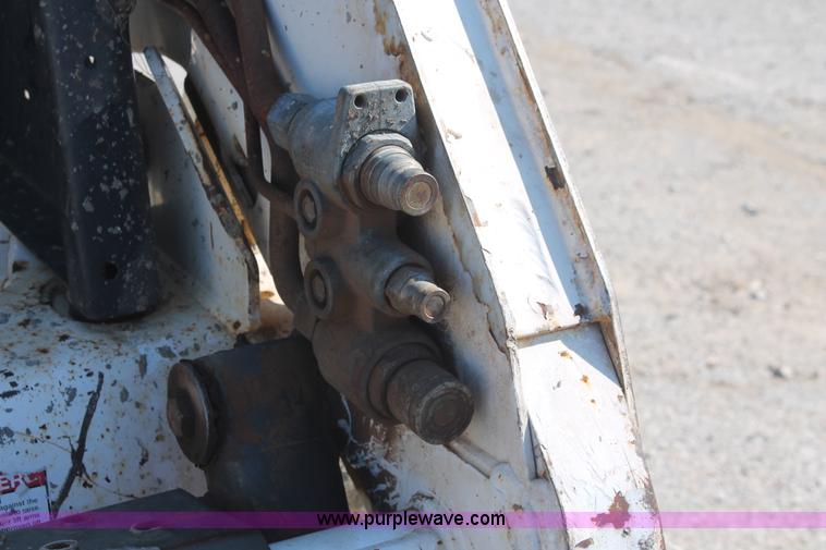 image for item H5939 2003 Bobcat S150 skid steer