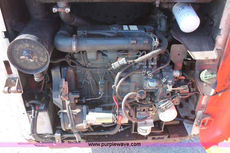 image for item H5939 2003 Bobcat S150 skid steer