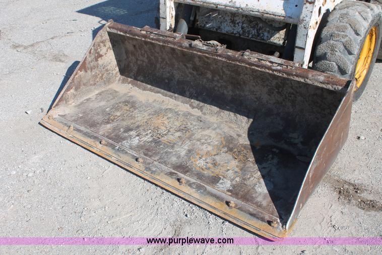 image for item H5939 2003 Bobcat S150 skid steer
