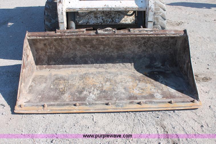 image for item H5939 2003 Bobcat S150 skid steer