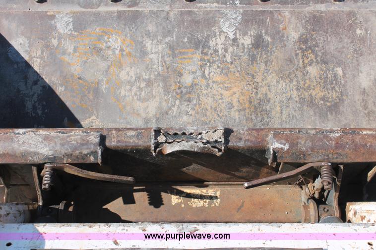 image for item H5939 2003 Bobcat S150 skid steer