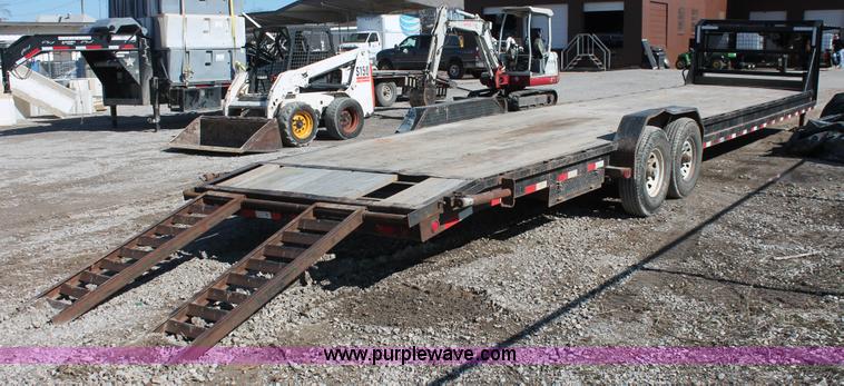 image for item H5940 2007 Load Max trailer